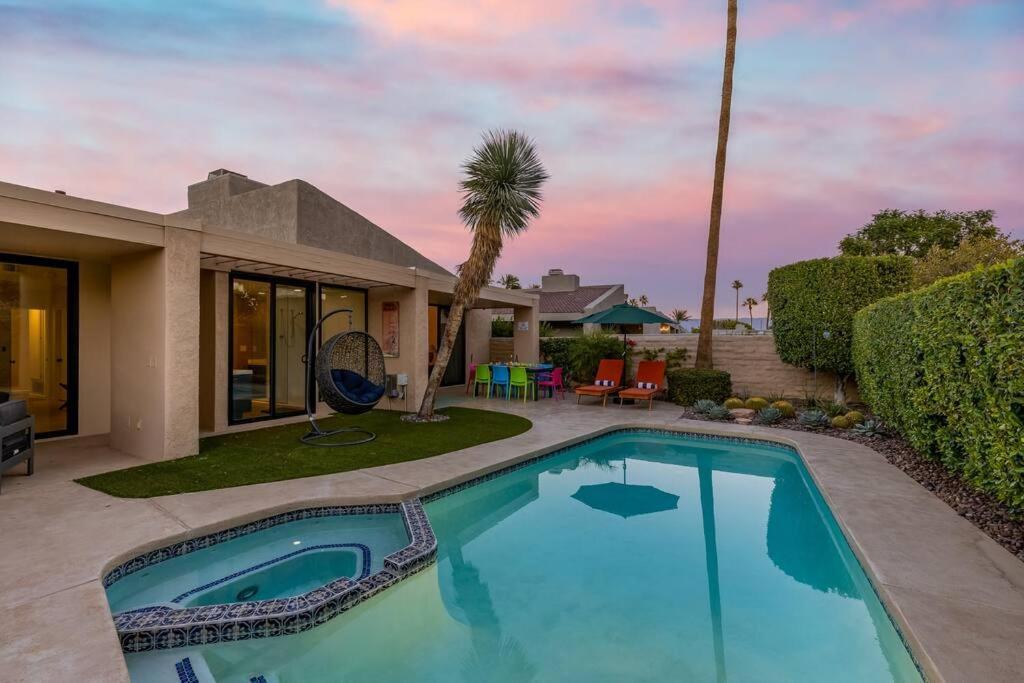 The Sunset House Pool & Spa Palm Springs Extérieur photo
